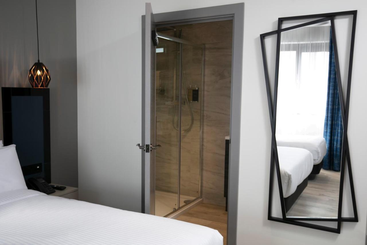 Spark By Hilton Luton Luton  Exteriör bild