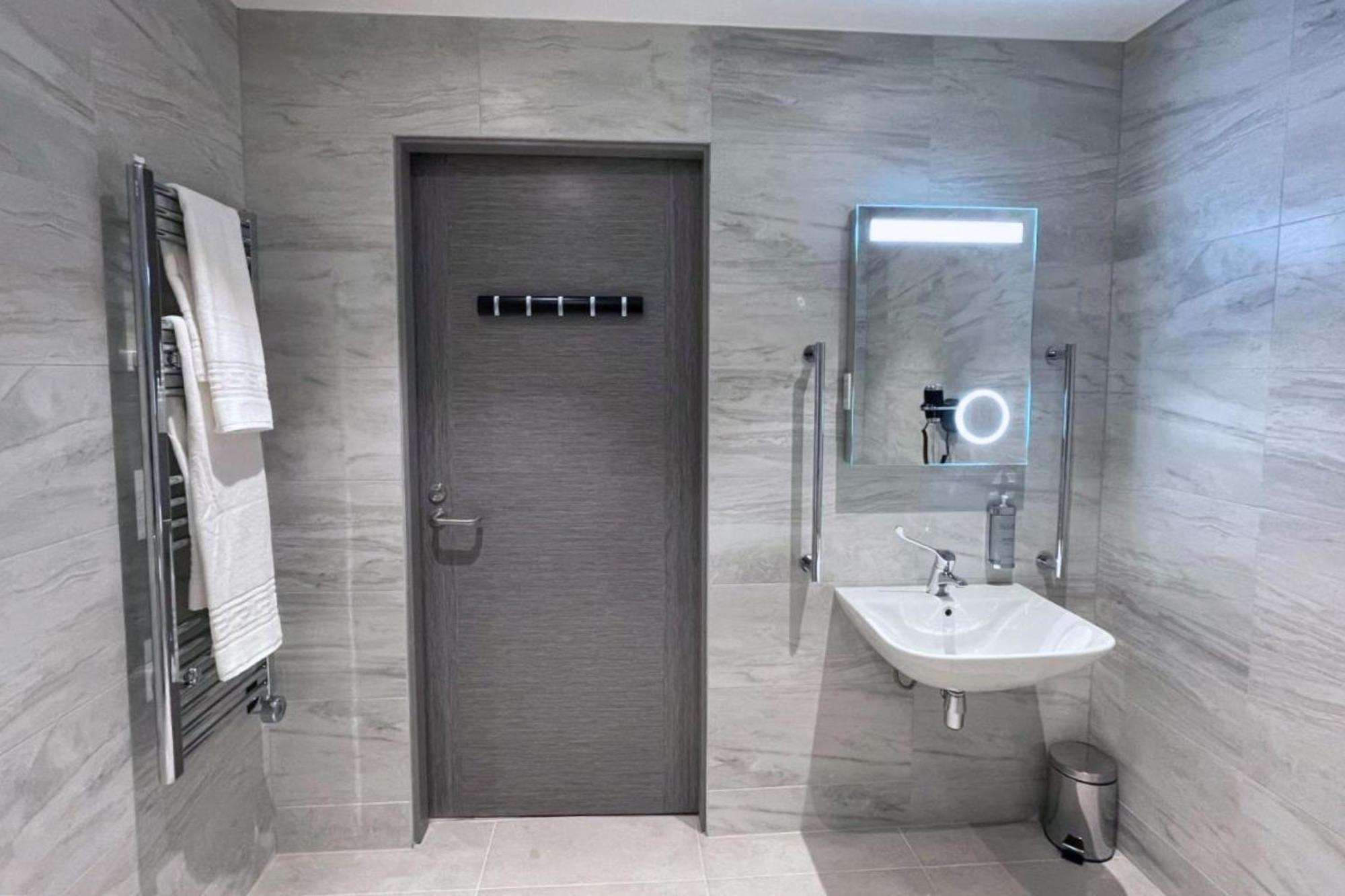 Spark By Hilton Luton Luton  Exteriör bild