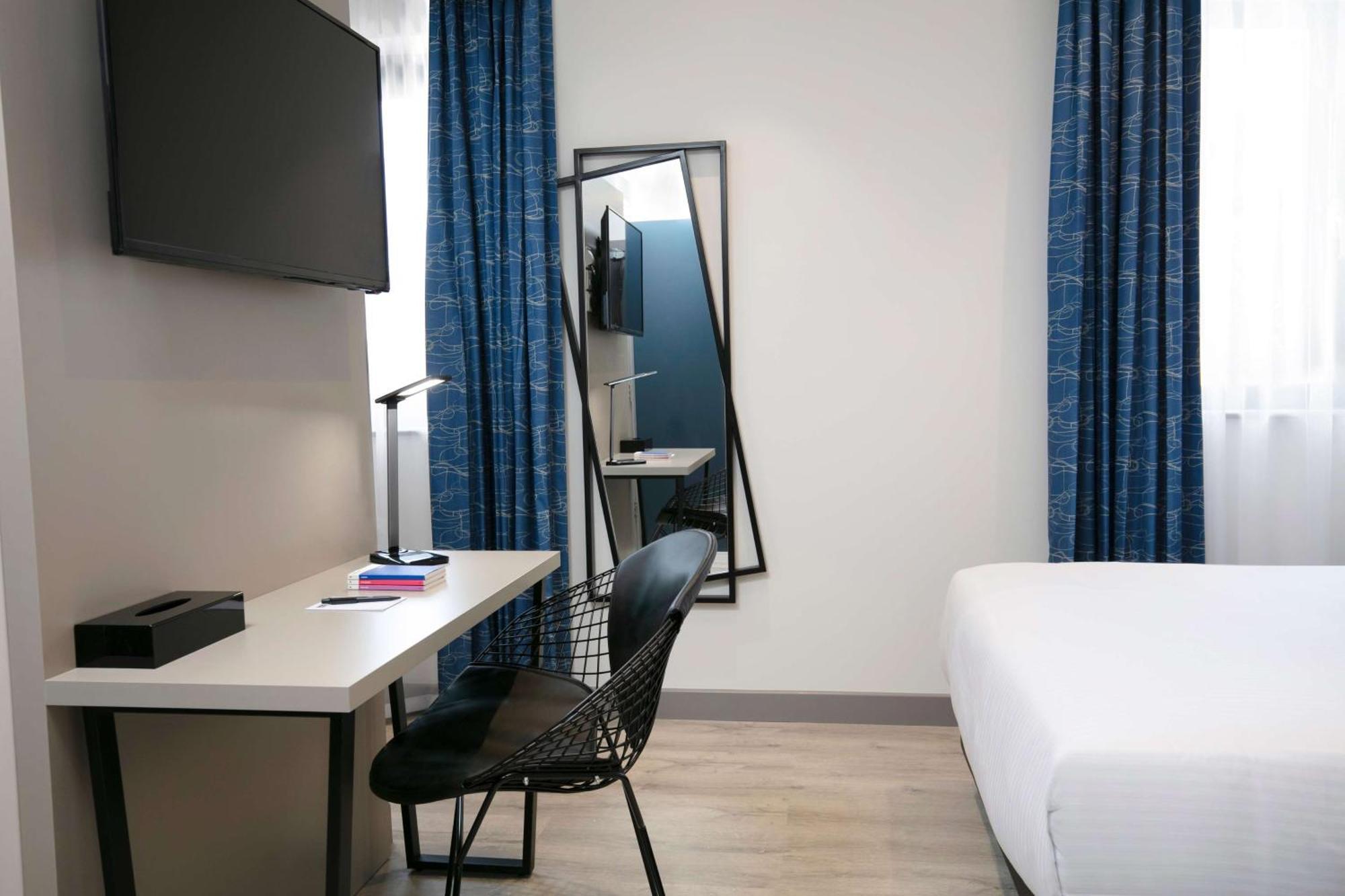 Spark By Hilton Luton Luton  Exteriör bild